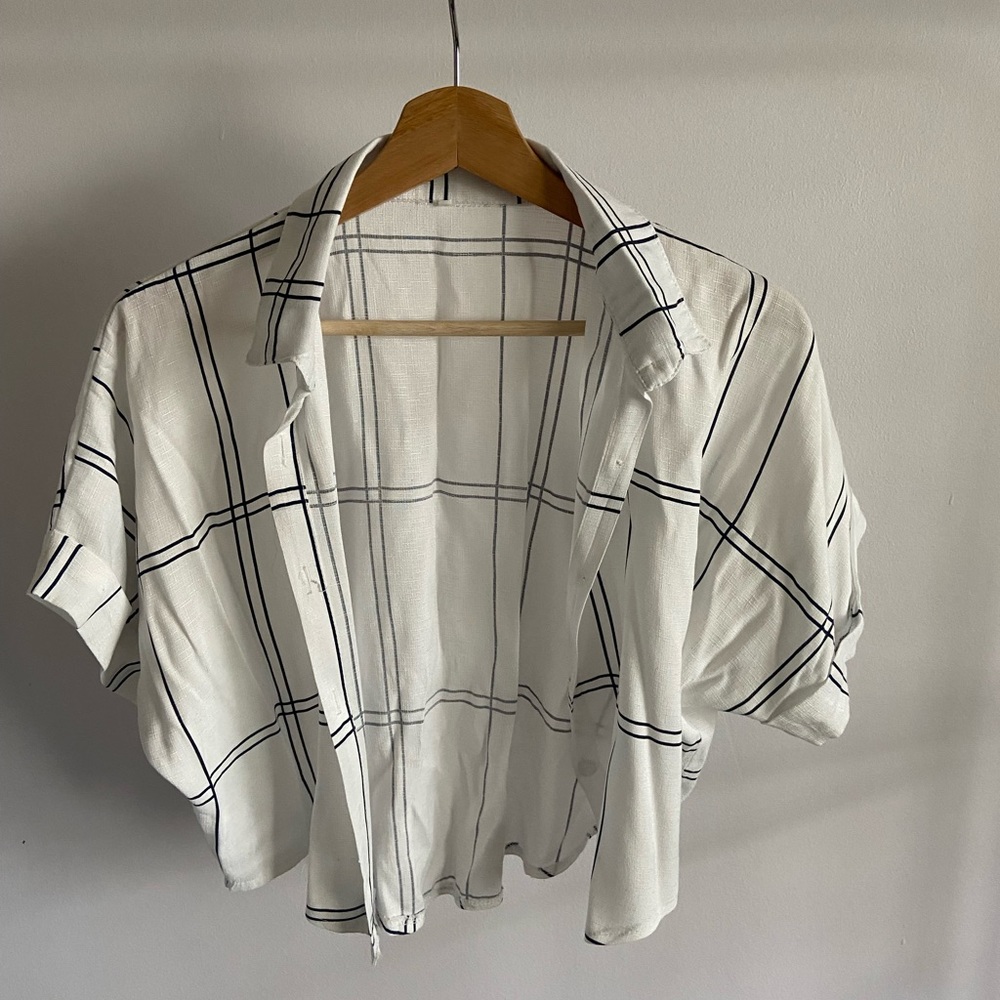 Striped Crop Button-up - Picture 2 of 3